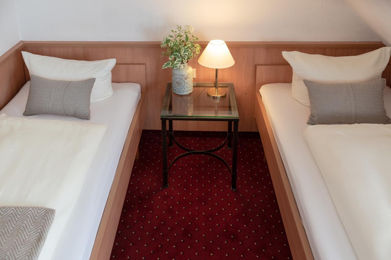 Business Hotel Boblingen-Sindelfingen Екстер'єр фото